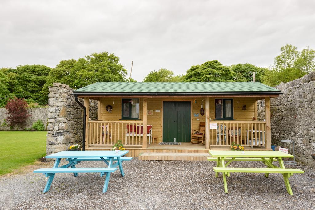 Galway Glamping Hotel Tuam Buitenkant foto