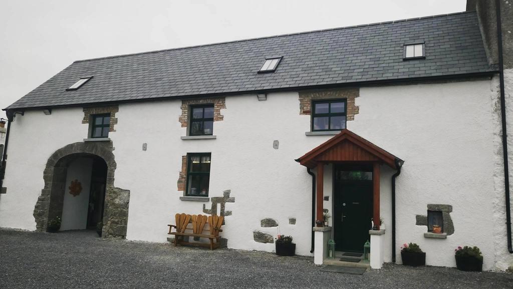 Galway Glamping Hotel Tuam Buitenkant foto