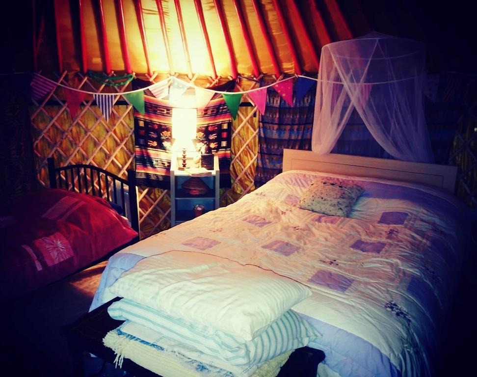 Galway Glamping Hotel Tuam Buitenkant foto